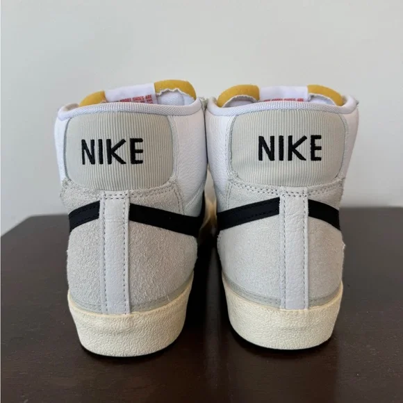 Nike Blazer Mid 77 Pro Club - Picture 8 of 11